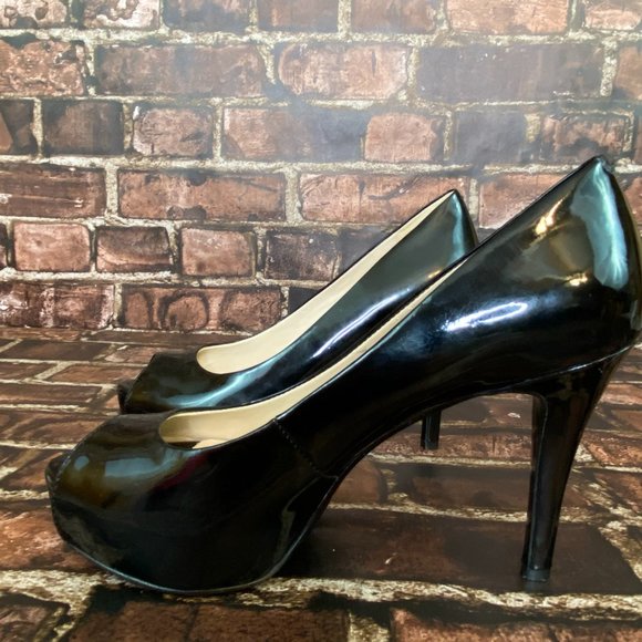 Nine West Shoes - Nine West Patent Leather Peep Toe Heels